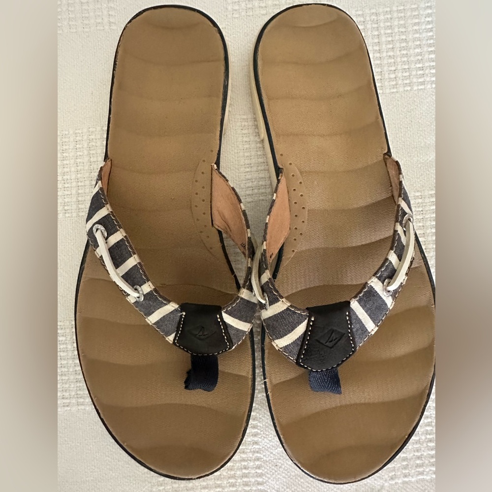 Sperry Top Sider Navy Blue White Flip Flops Thongs Sandals Shoes 8.5M STS95862